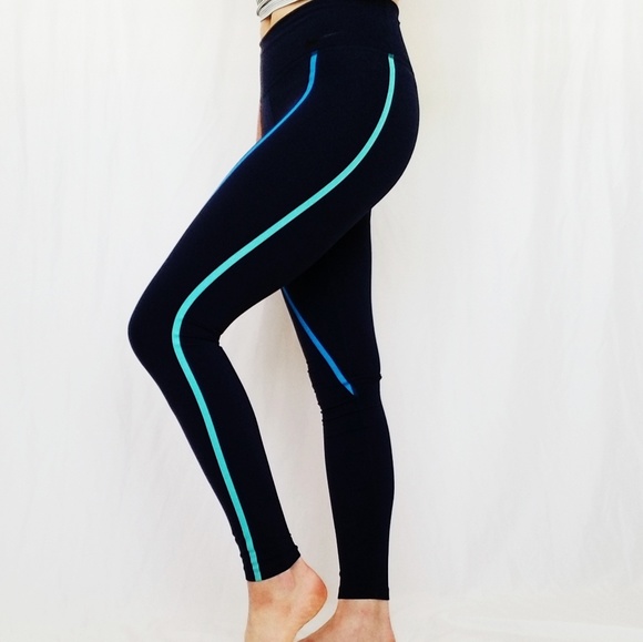 nike leggings reflective stripes